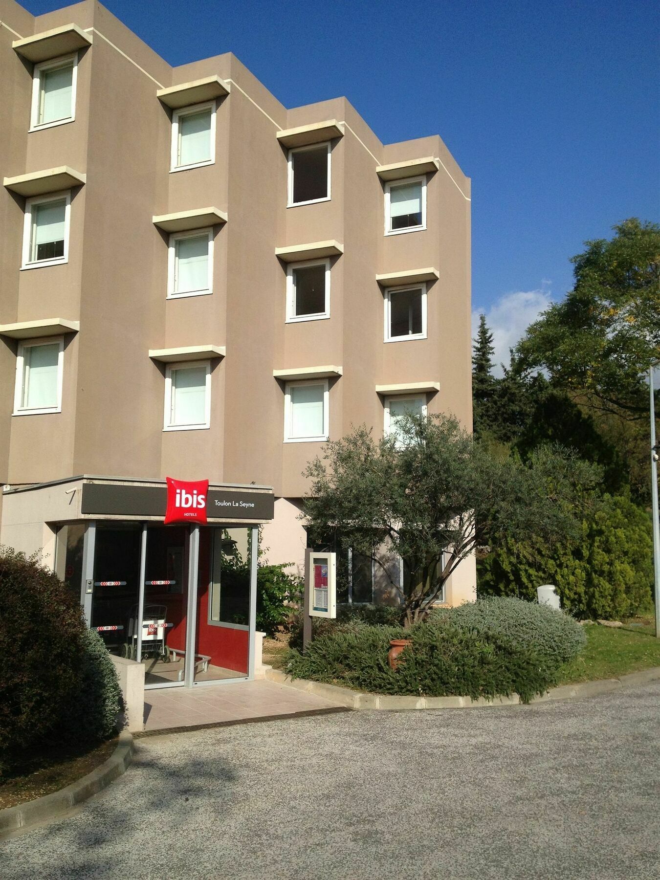 Ibis Toulon La Seyne Sur Mer Экстерьер фото